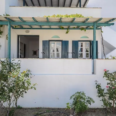 Three Lakes Апартаменты