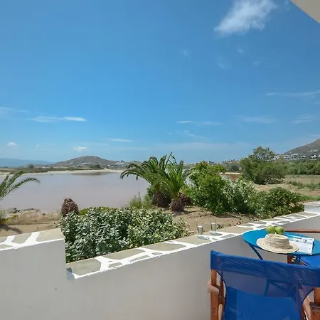 Three Lakes Апартаменты