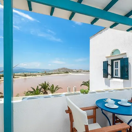 Three Lakes Apartment Agios Prokopios (Naxos)